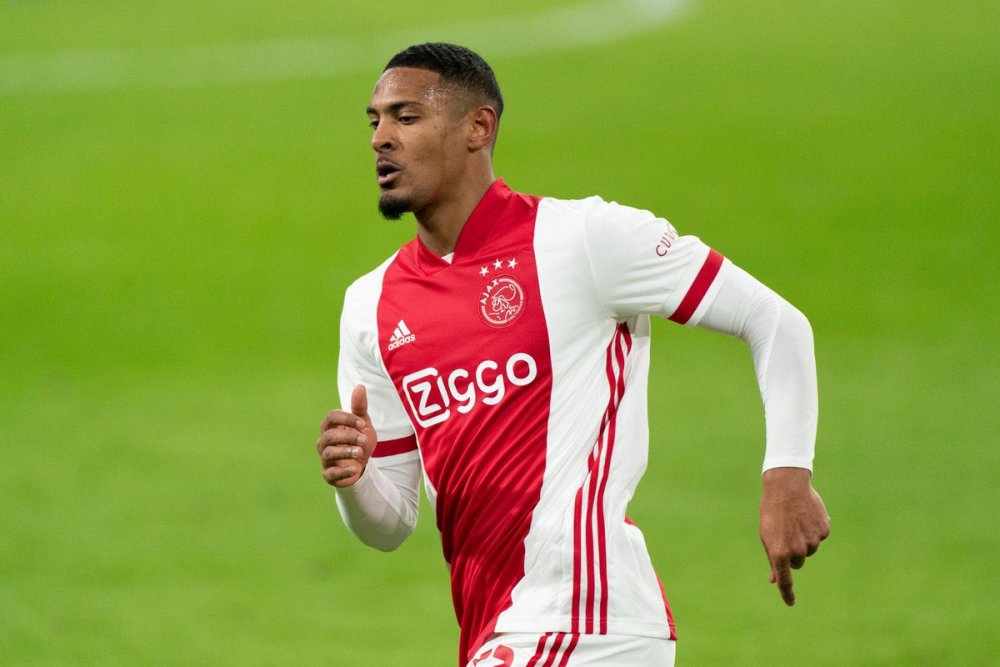 立博体育注册登录-集结日突围战来临，西汉姆围绕社区盾官宣签约，赛场秩序良好，身体对抗强度拉满的简单介绍